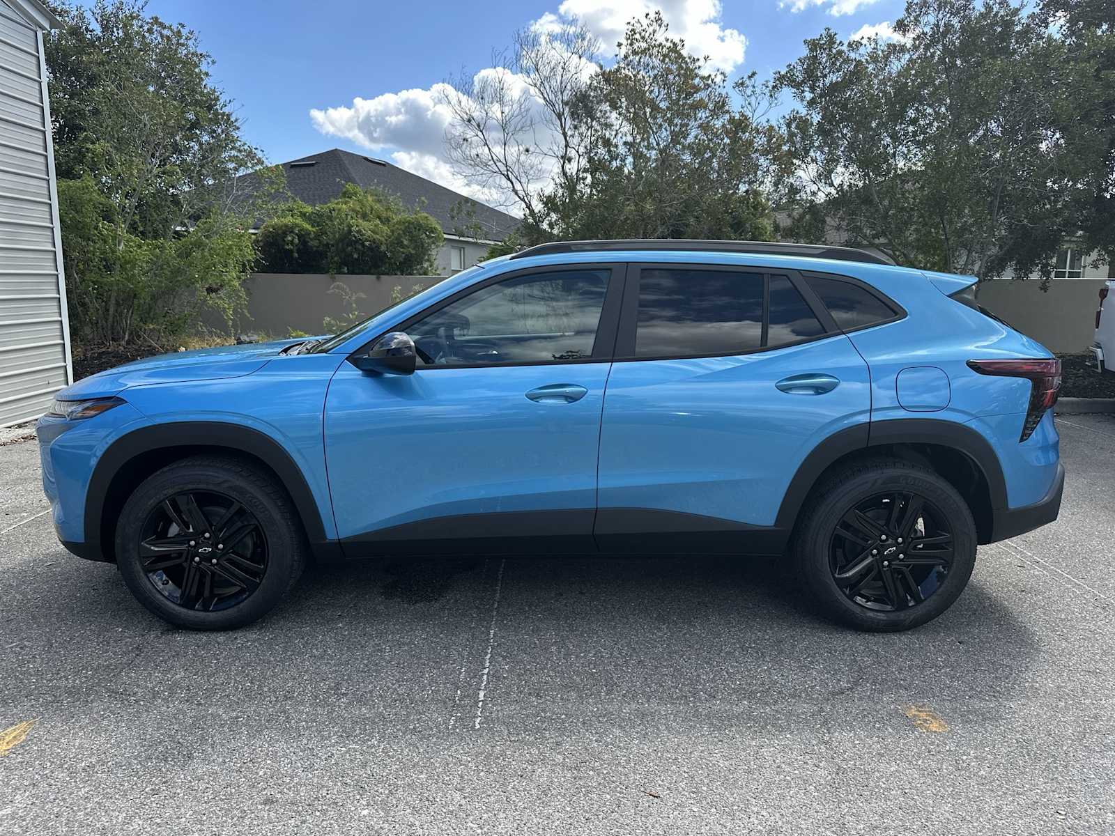 Thumbnail: 2026 Chevrolet Trax - 3