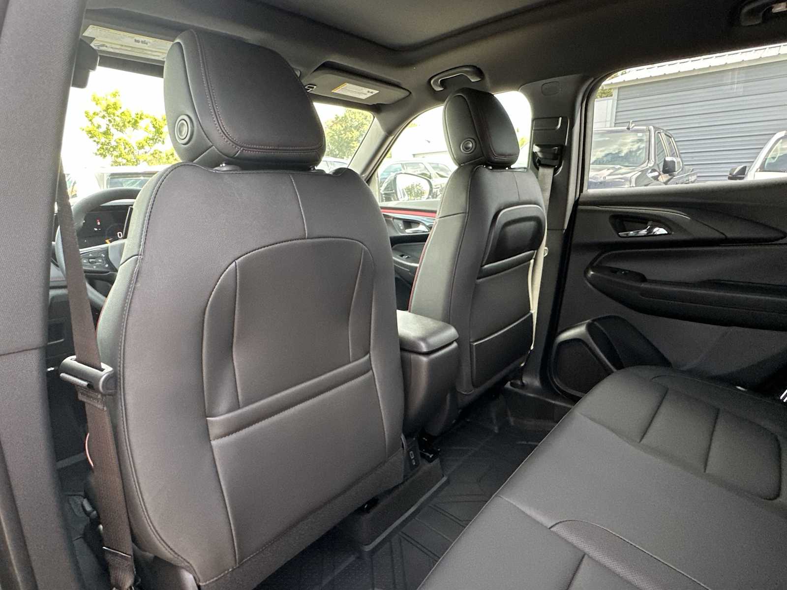 Thumbnail: 2026 Chevrolet TrailBlazer - 16