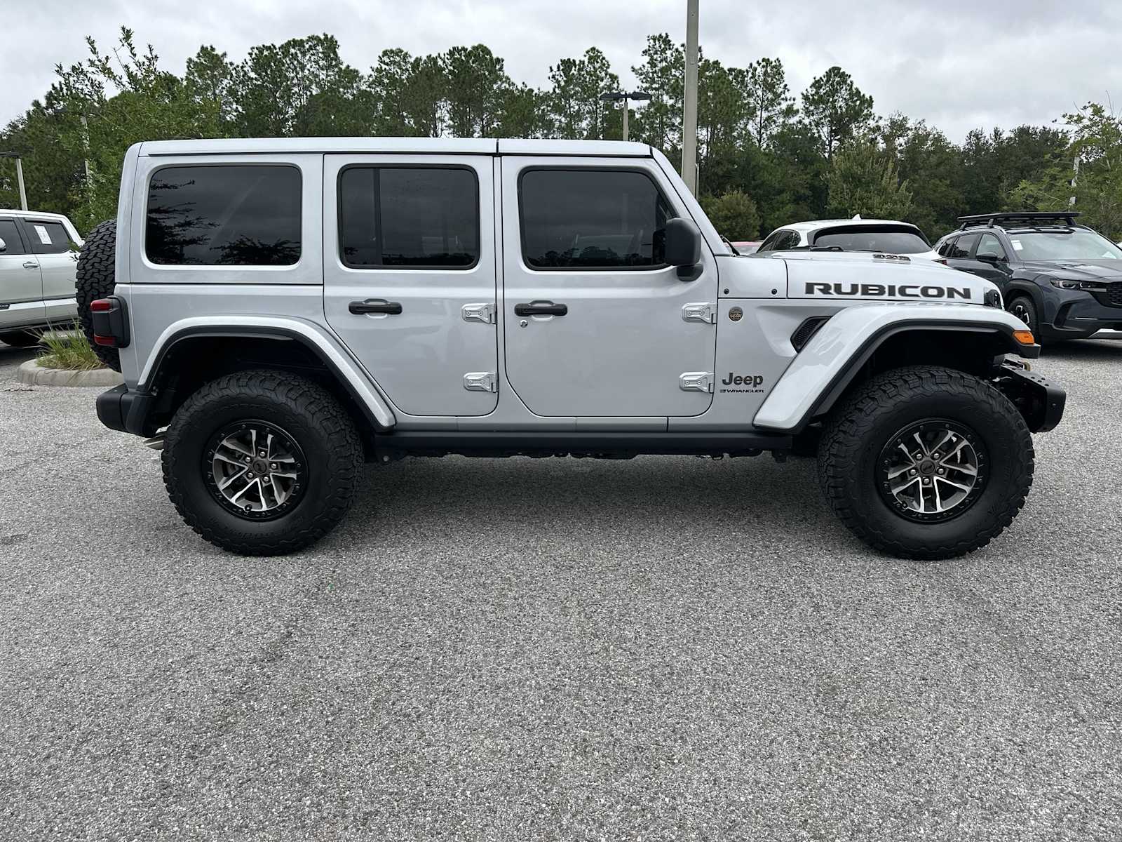 Thumbnail: 2024 Jeep Wrangler - 7