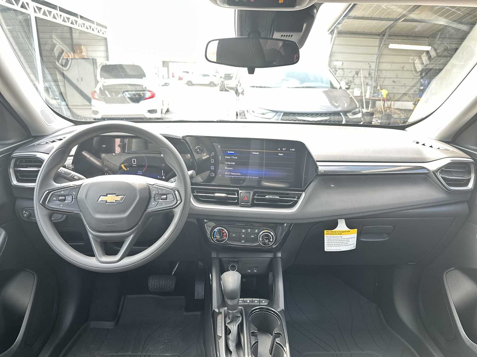 Thumbnail: 2026 Chevrolet TrailBlazer - 14