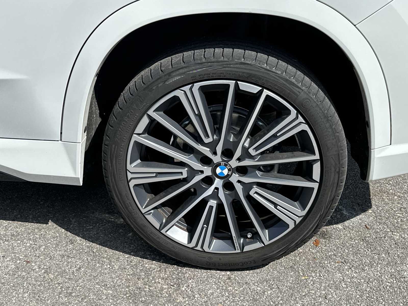 Thumbnail: 2024 BMW X1 - 12