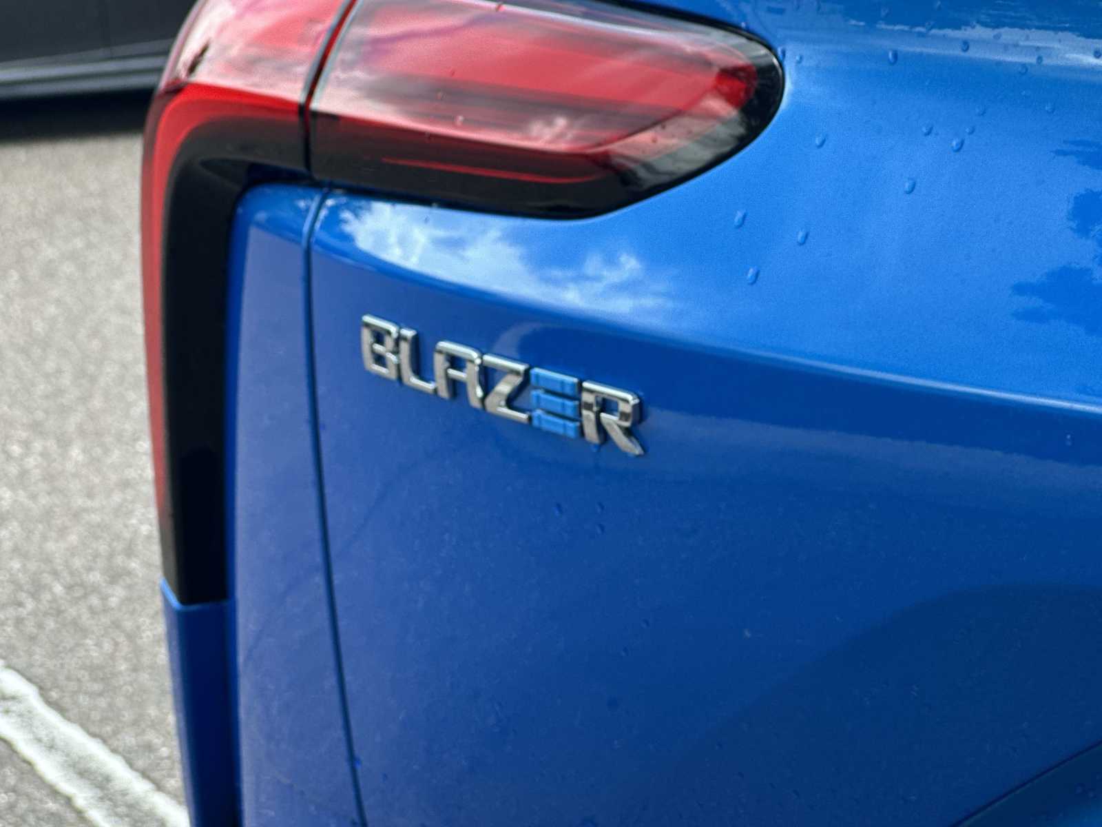 Thumbnail: 2025 Chevrolet Blazer EV - 11