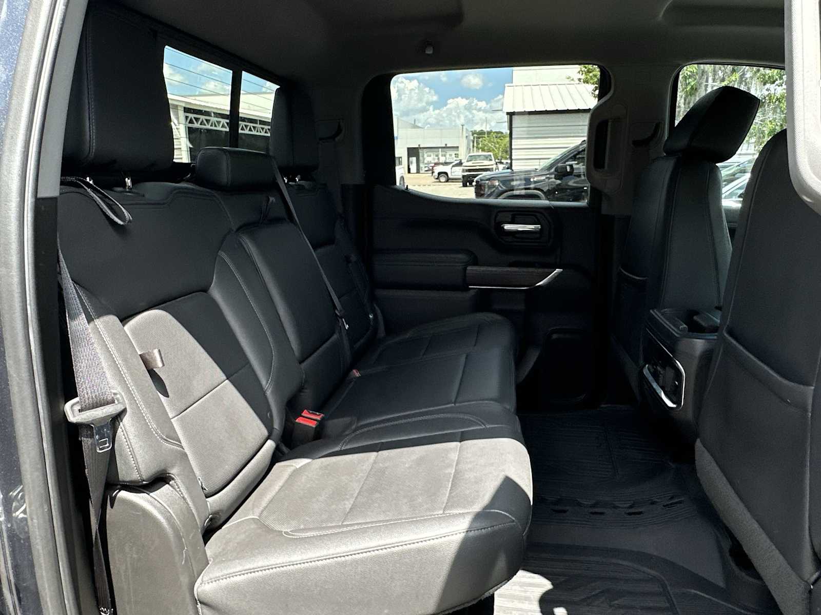 Thumbnail: 2022 GMC Sierra 1500 - 18
