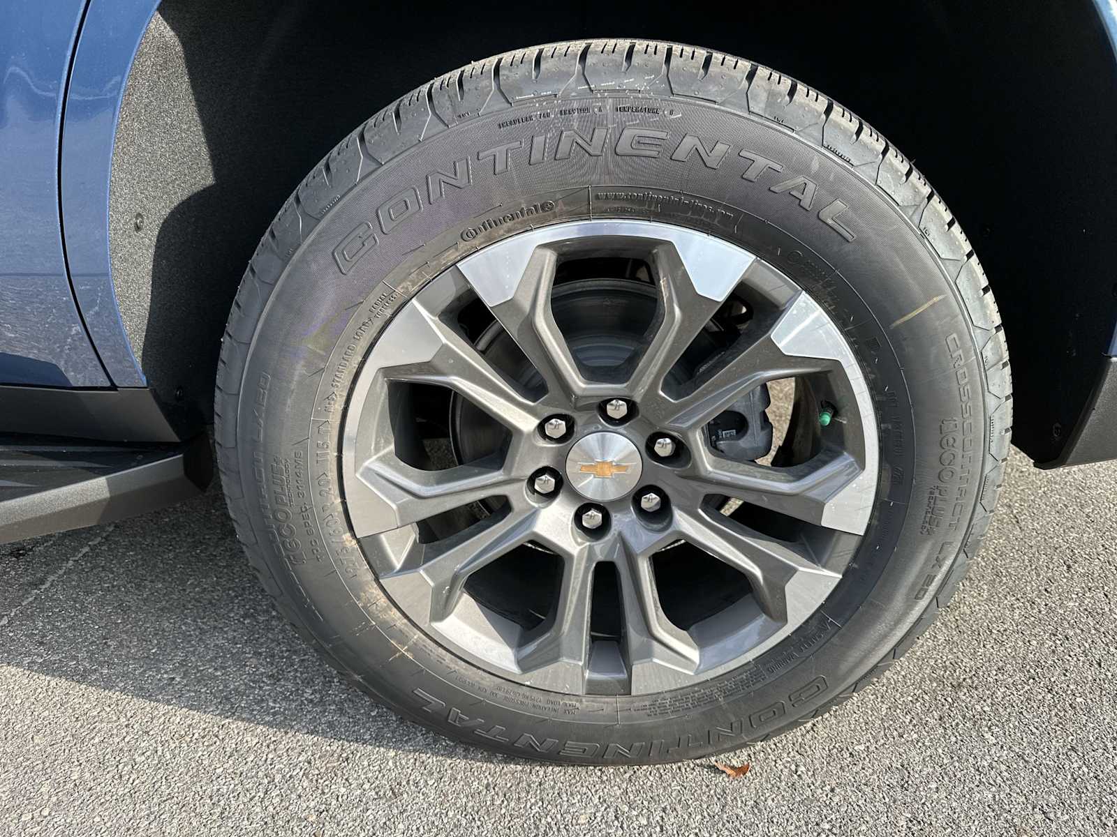 Thumbnail: 2026 Chevrolet Tahoe - 12