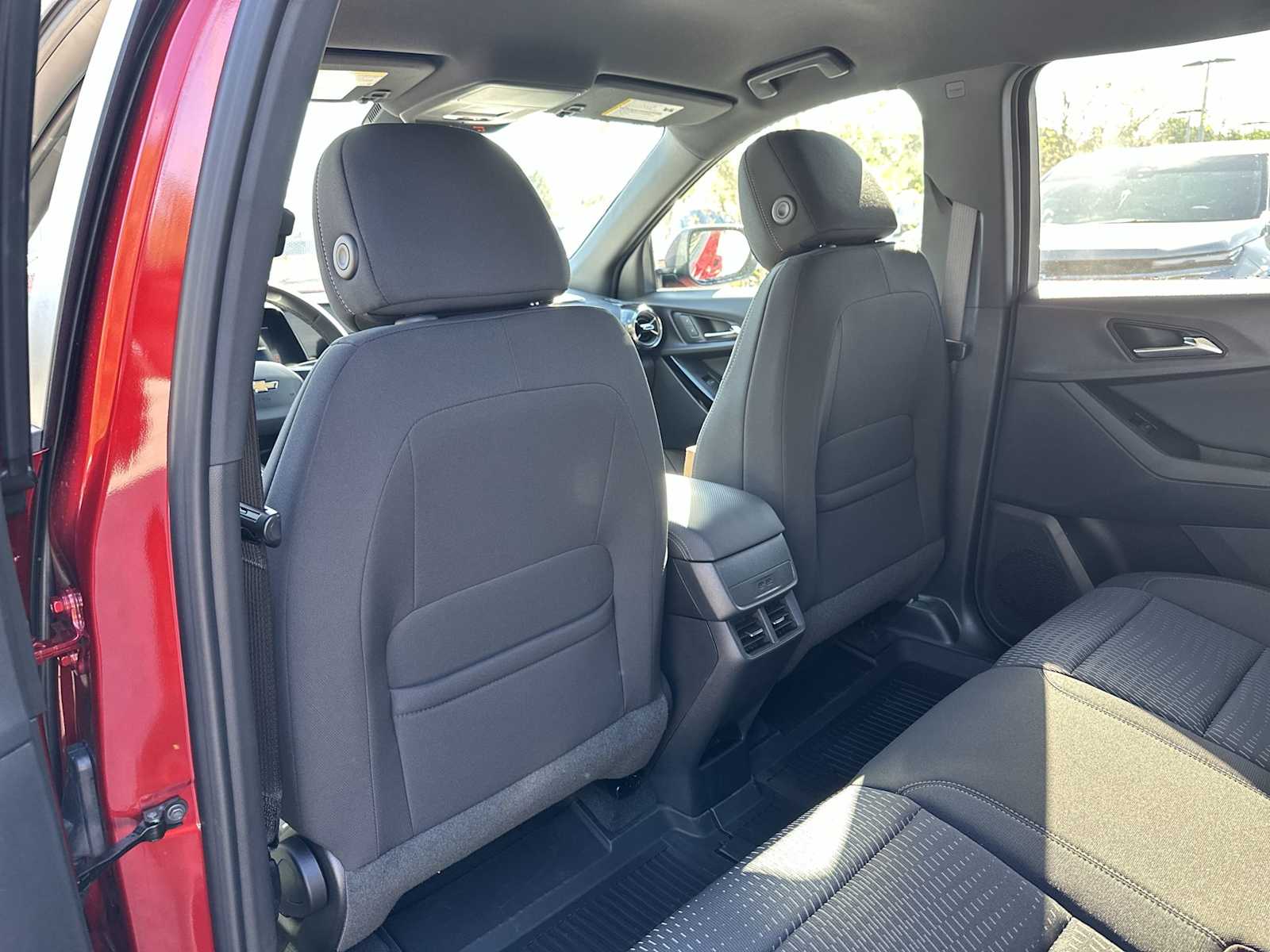 Thumbnail: 2026 Chevrolet Equinox - 16