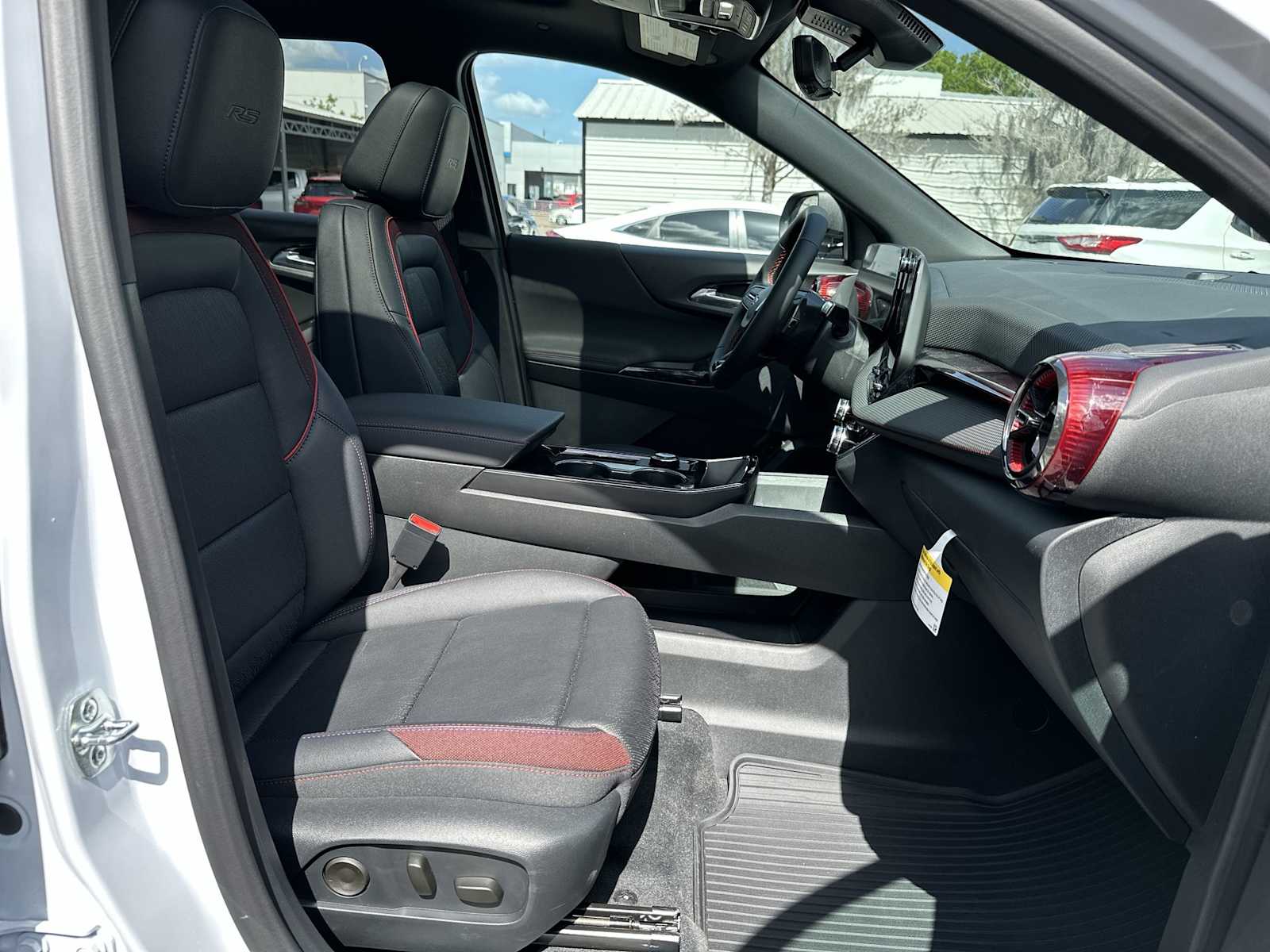 Thumbnail: 2026 Chevrolet Equinox - 19