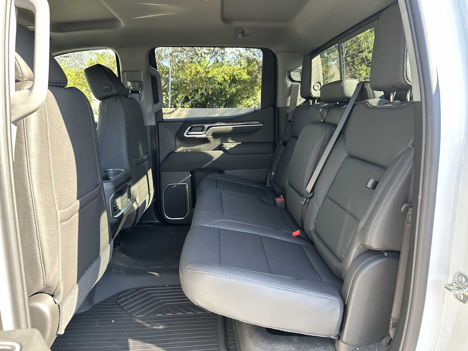 Thumbnail: 2026 Chevrolet Silverado 1500 - 17