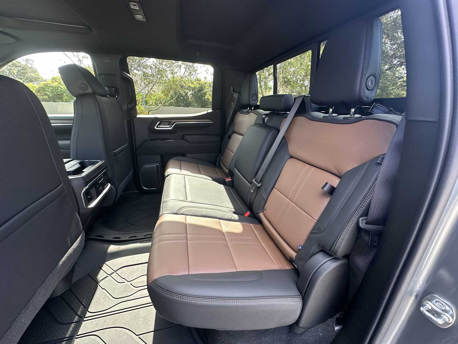 Thumbnail: 2026 Chevrolet Silverado 1500 - 17