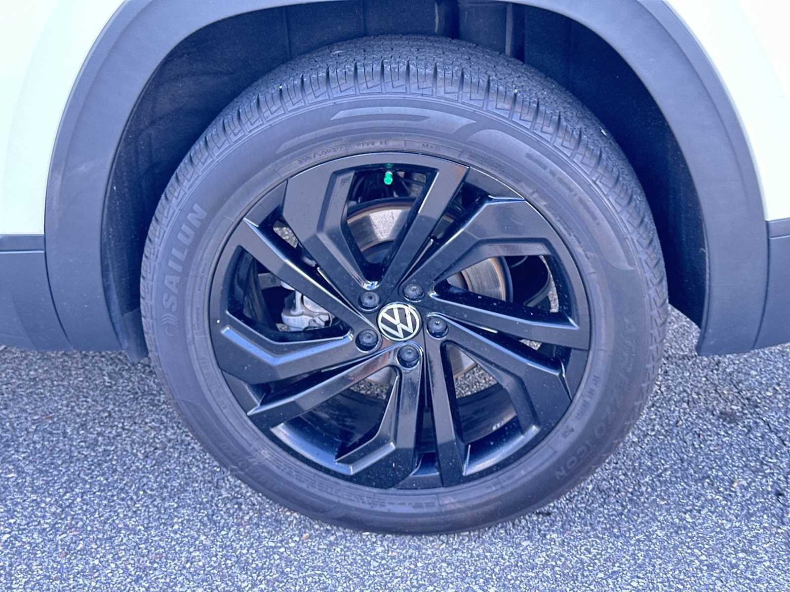 Thumbnail: 2022 Volkswagen Atlas - 12