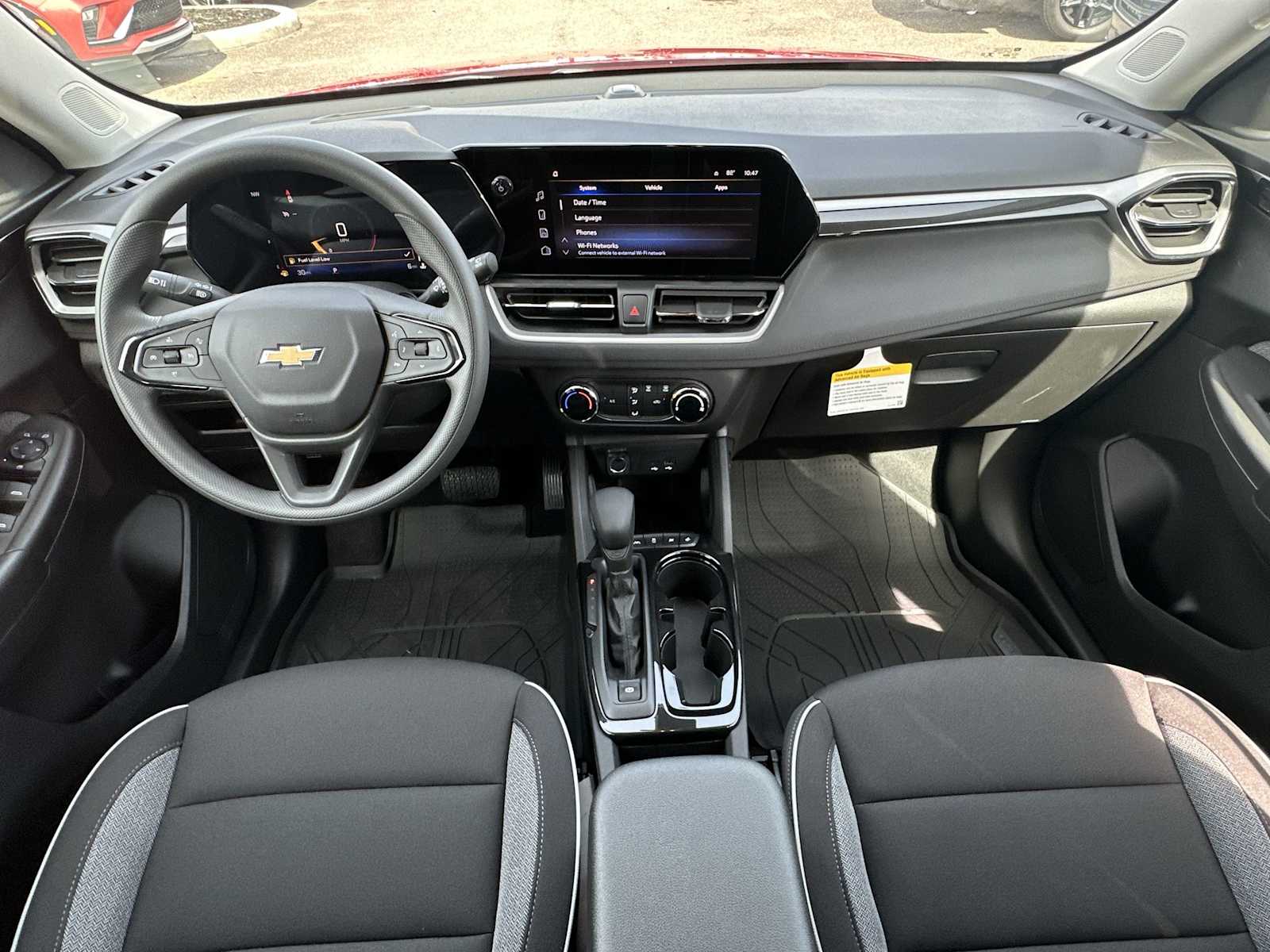 Thumbnail: 2026 Chevrolet TrailBlazer - 14