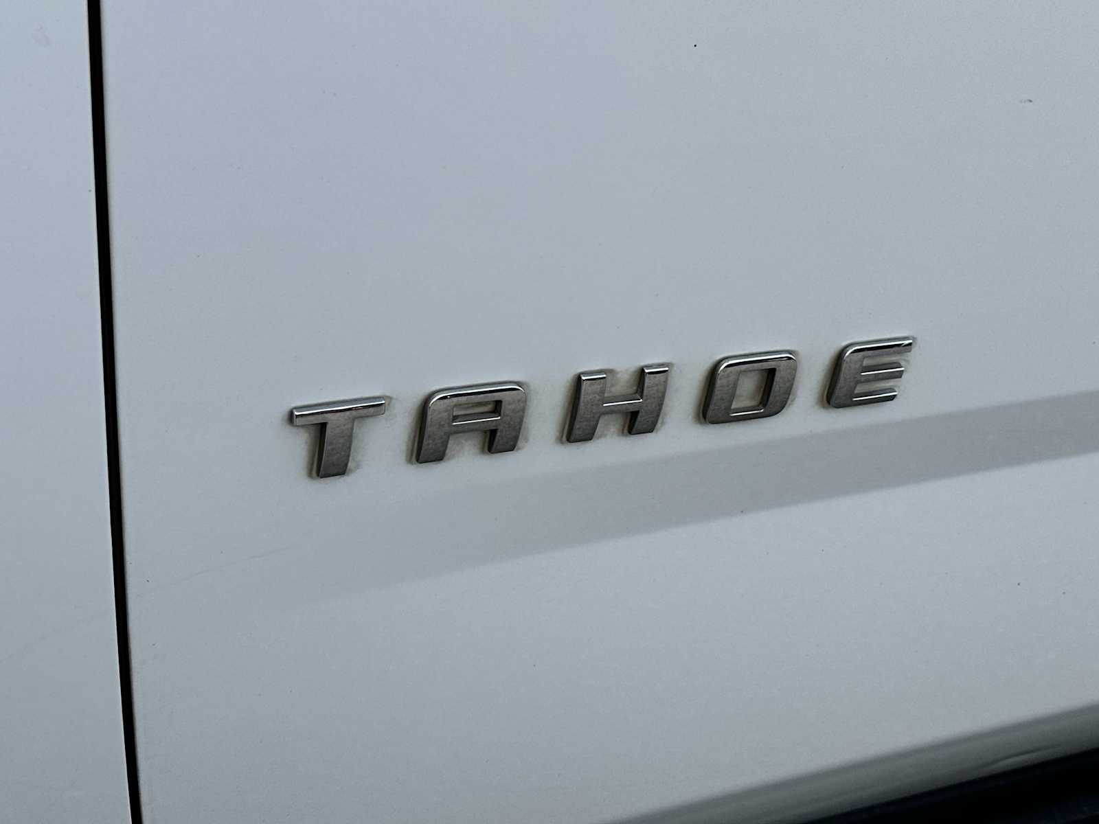 Thumbnail: 2018 Chevrolet Tahoe - 12