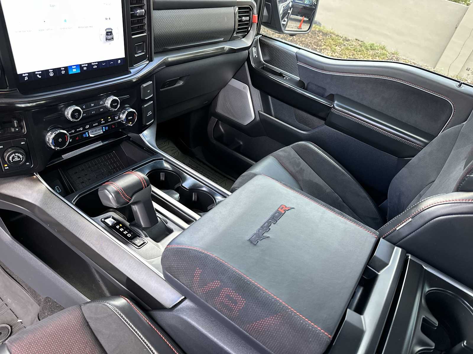 Thumbnail: 2024 Ford F-150 - 21