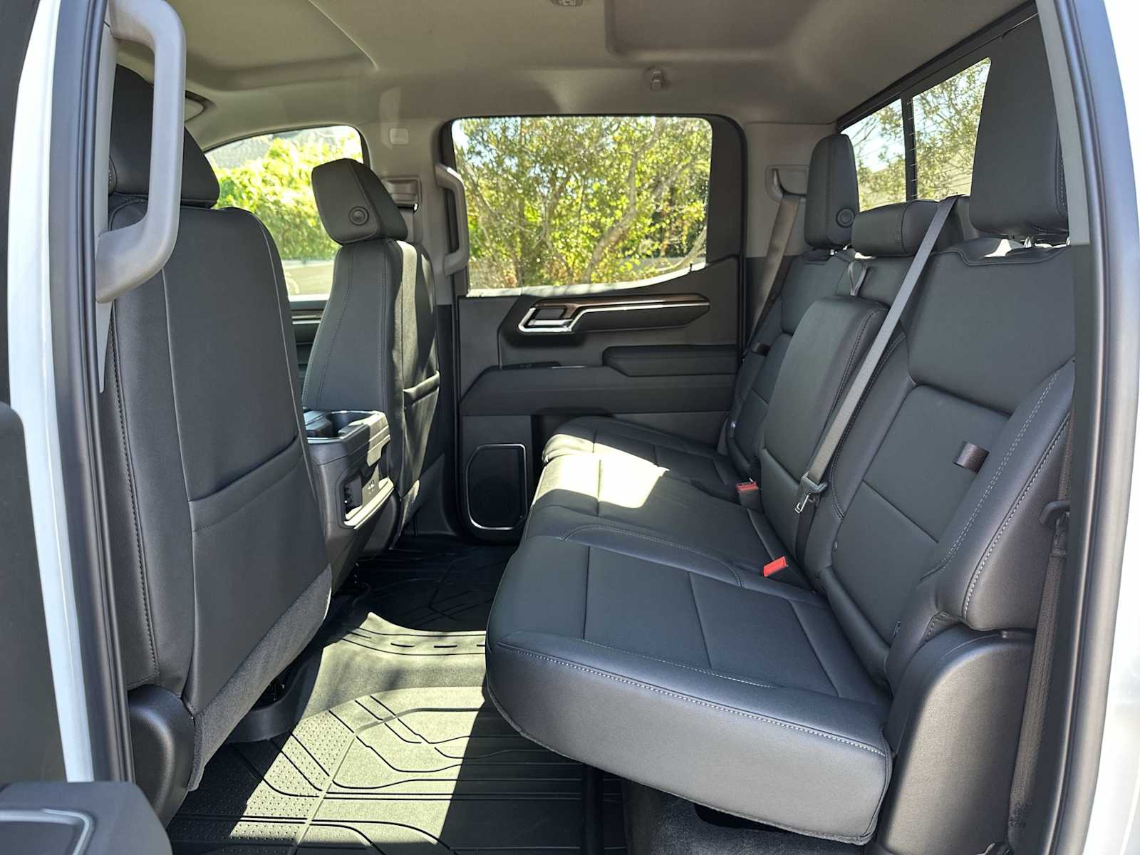 Thumbnail: 2026 Chevrolet Silverado 1500 - 17