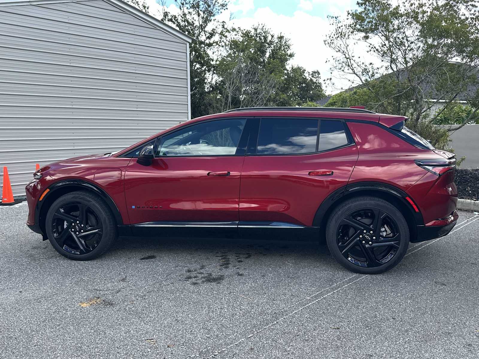 Thumbnail: 2025 Chevrolet Equinox - 3