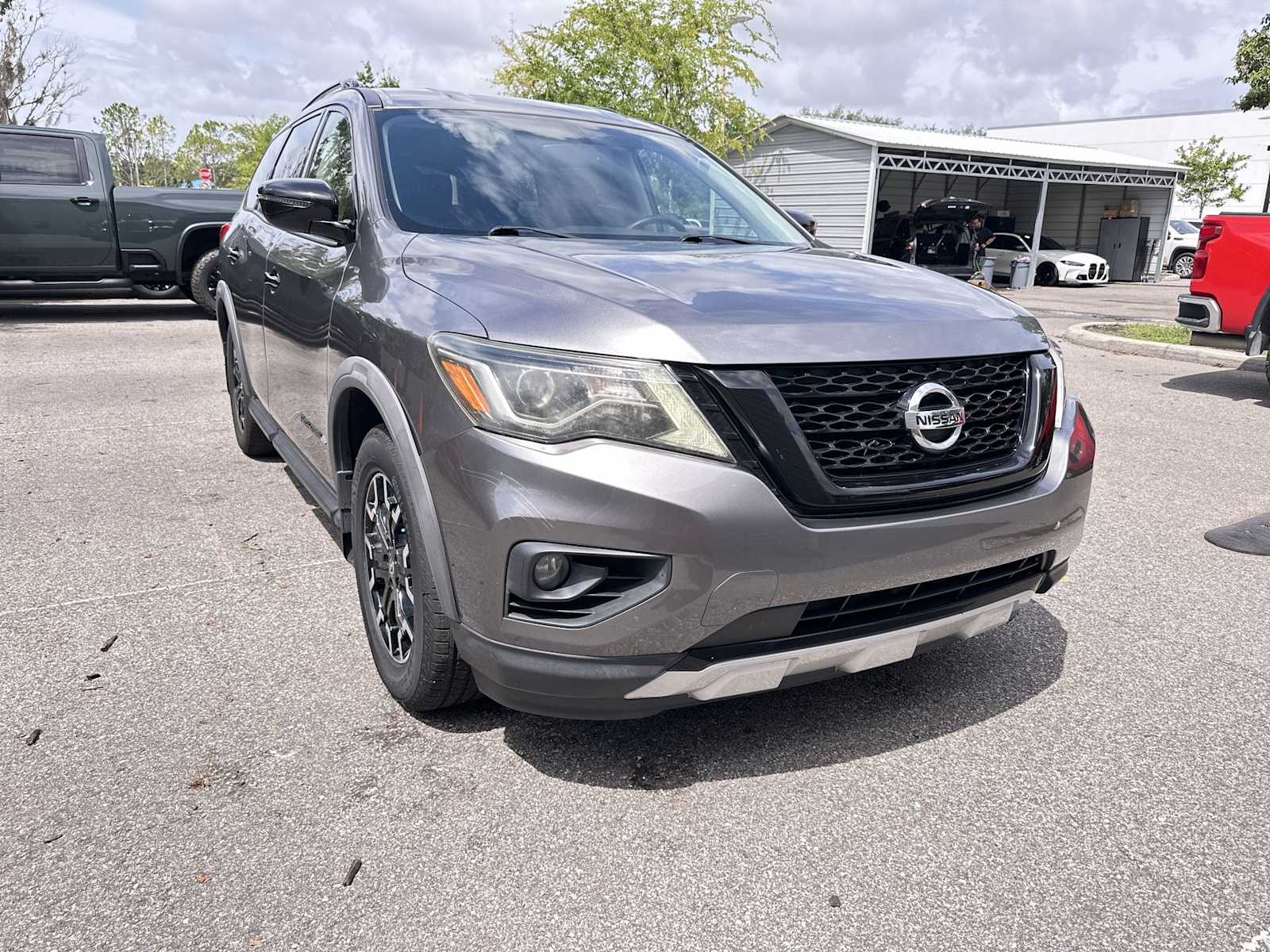 Thumbnail: 2020 Nissan Pathfinder - 8