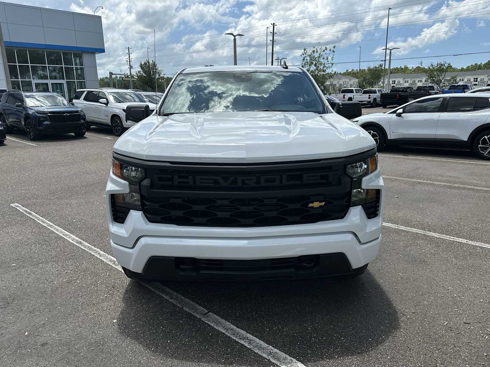 Thumbnail: 2025 Chevrolet Silverado 1500 - 9