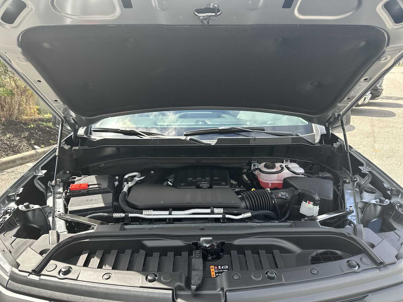 Thumbnail: 2026 Chevrolet Silverado 1500 - 13