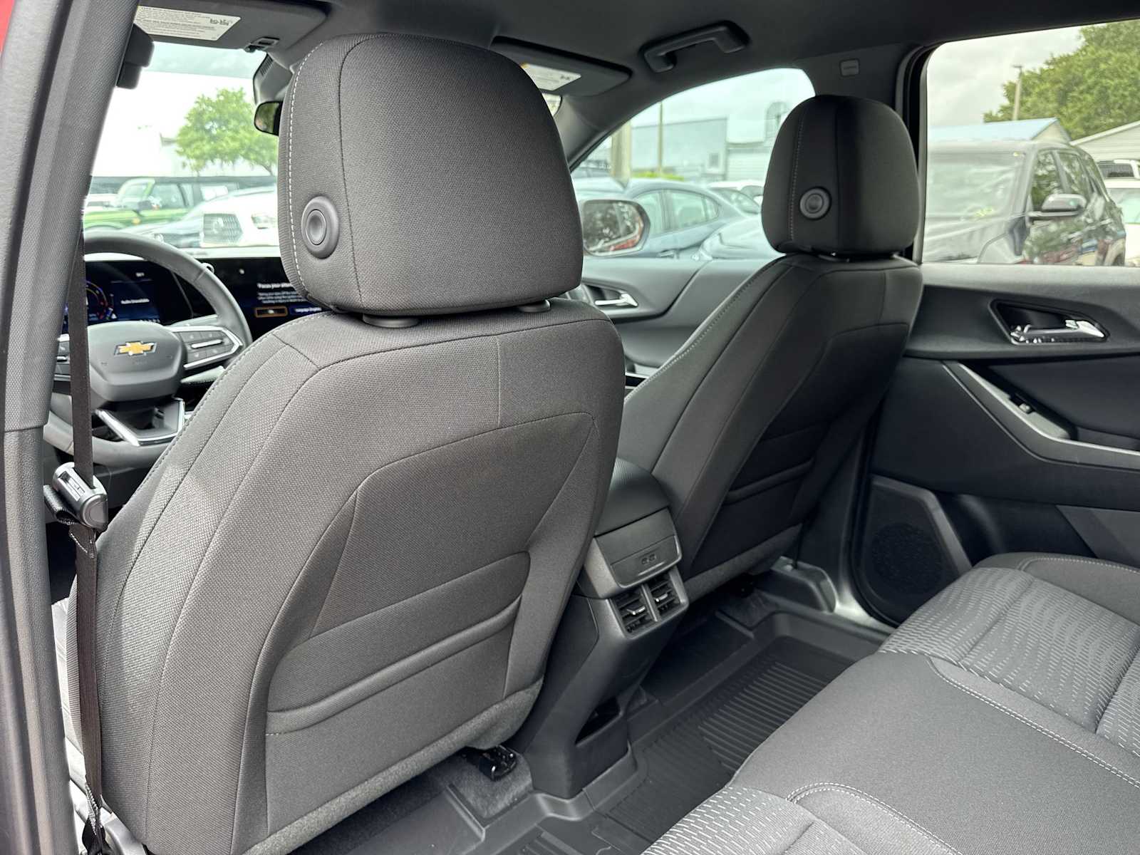 Thumbnail: 2026 Chevrolet Equinox - 16