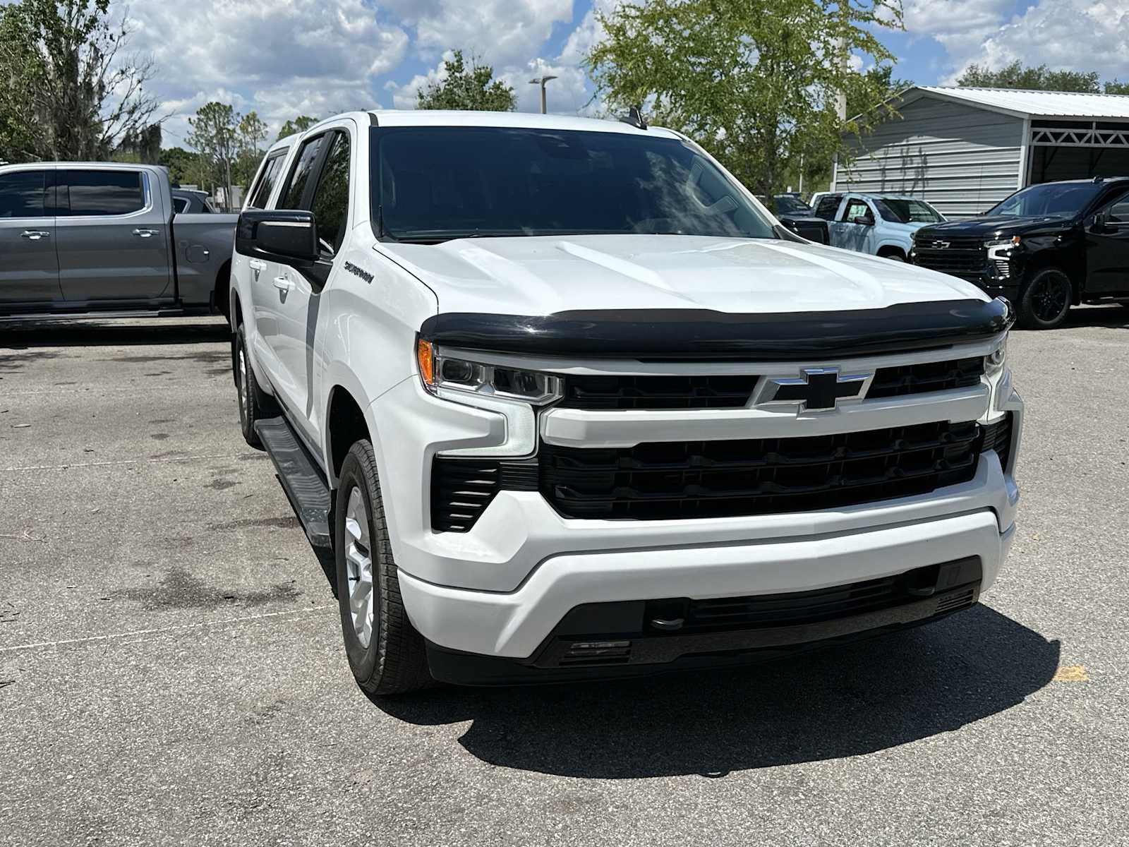 Thumbnail: 2023 Chevrolet Silverado 1500 - 8