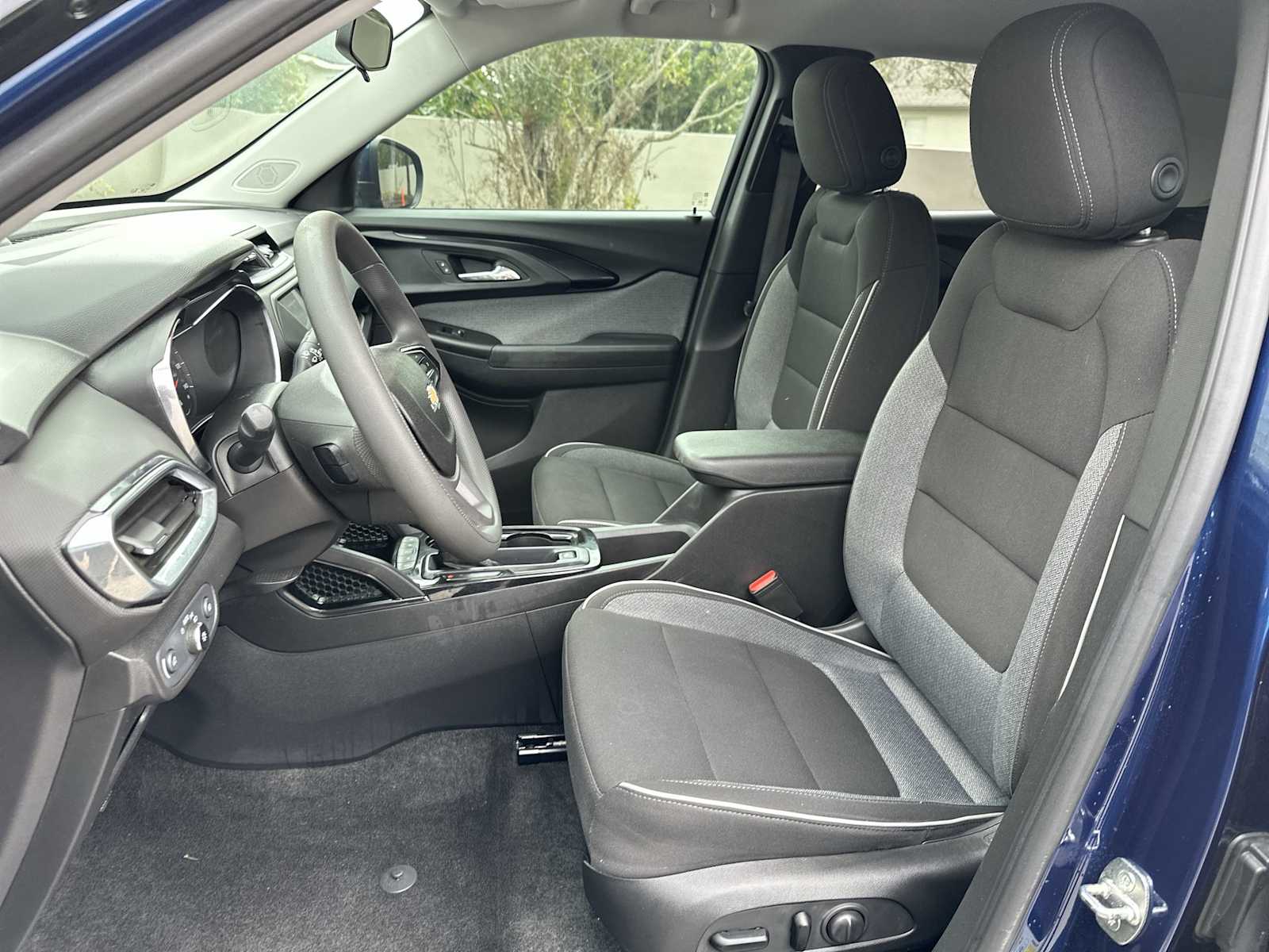 Thumbnail: 2022 Chevrolet TrailBlazer - 15