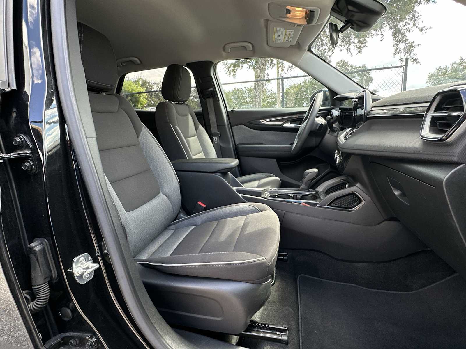 Thumbnail: 2024 Chevrolet TrailBlazer - 20