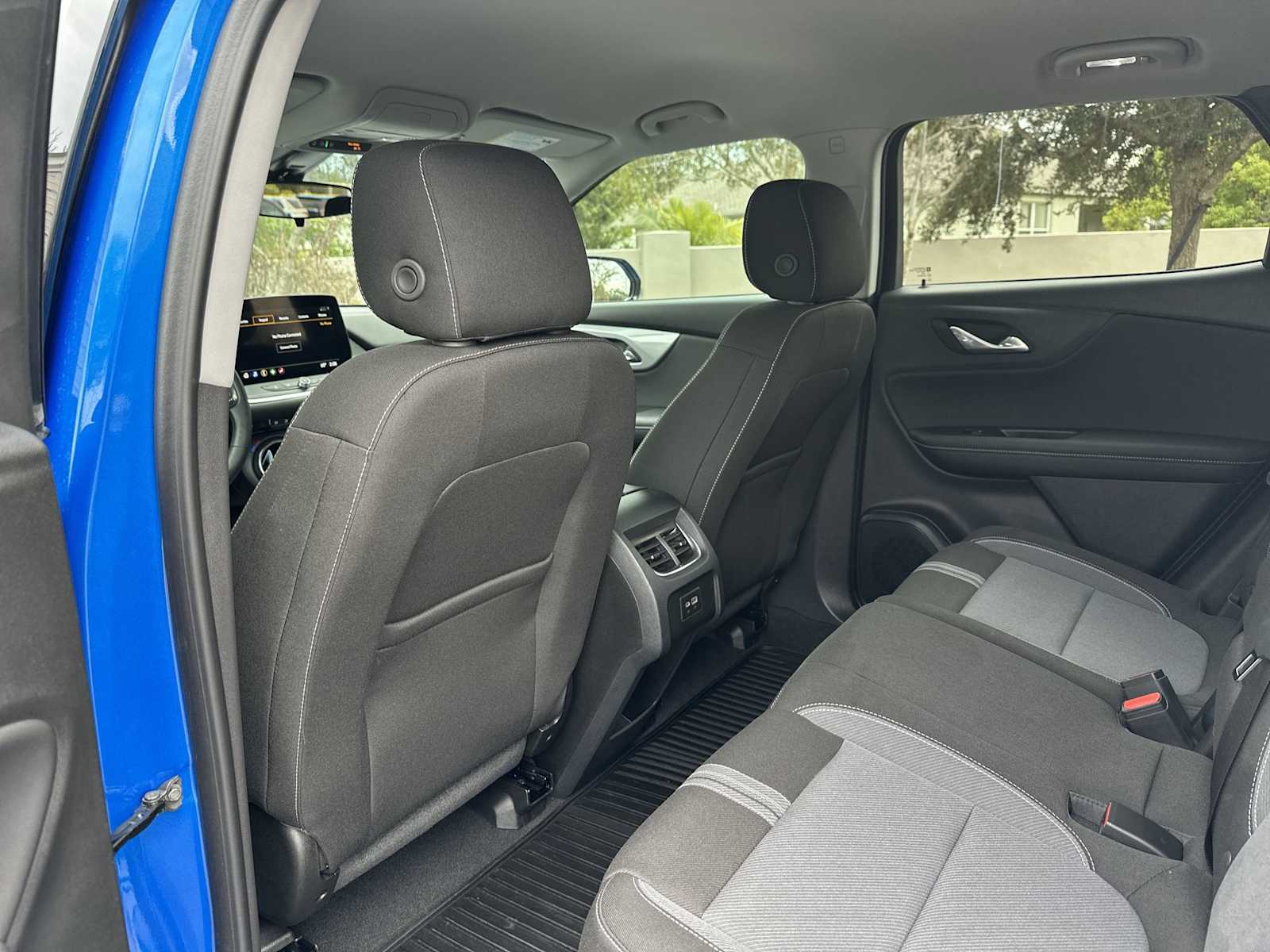 Thumbnail: 2025 Chevrolet Blazer - 16