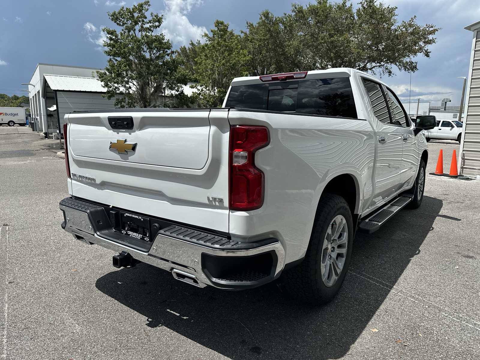 Thumbnail: 2026 Chevrolet Silverado 1500 - 6