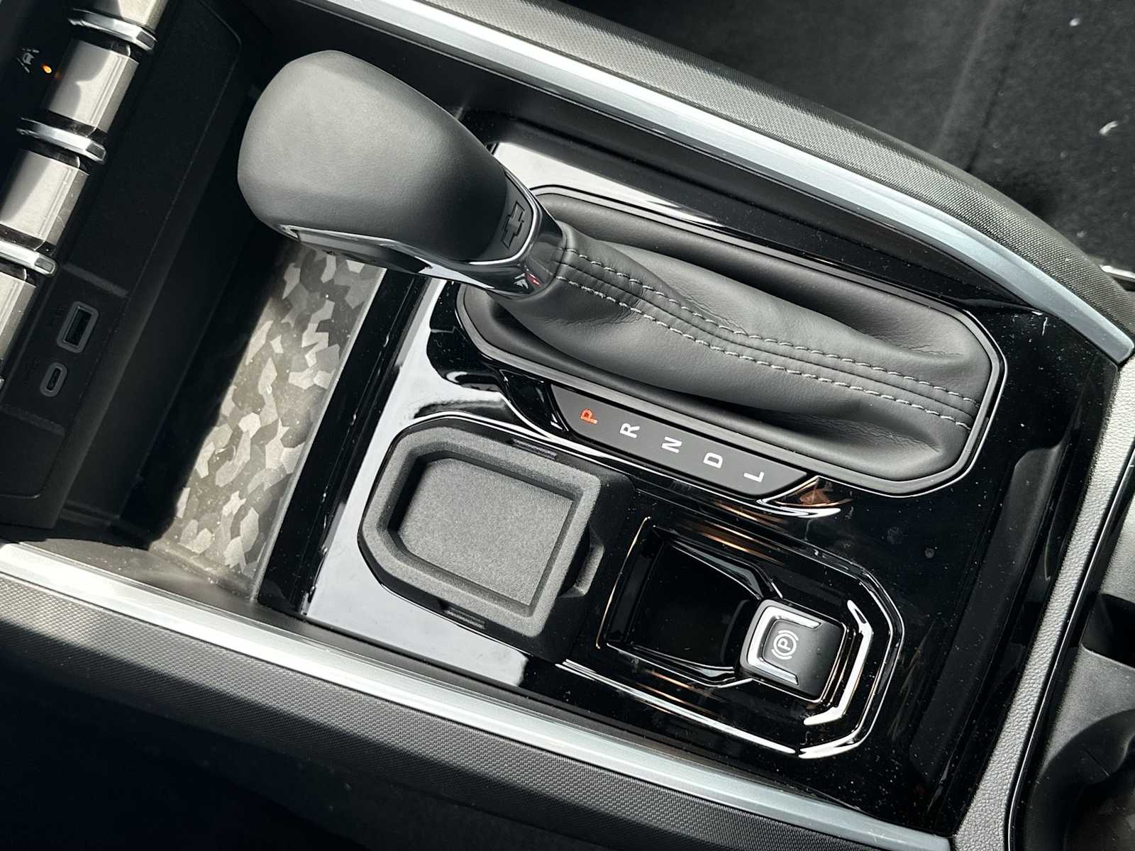 Thumbnail: 2025 Chevrolet Colorado - 23