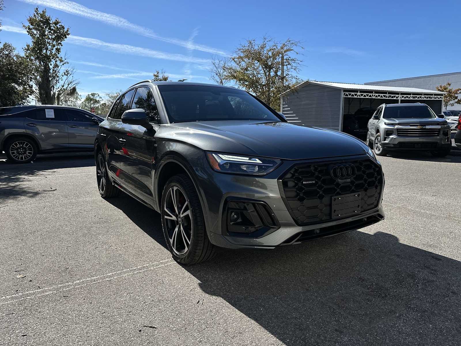 Thumbnail: 2025 Audi Q5 - 8