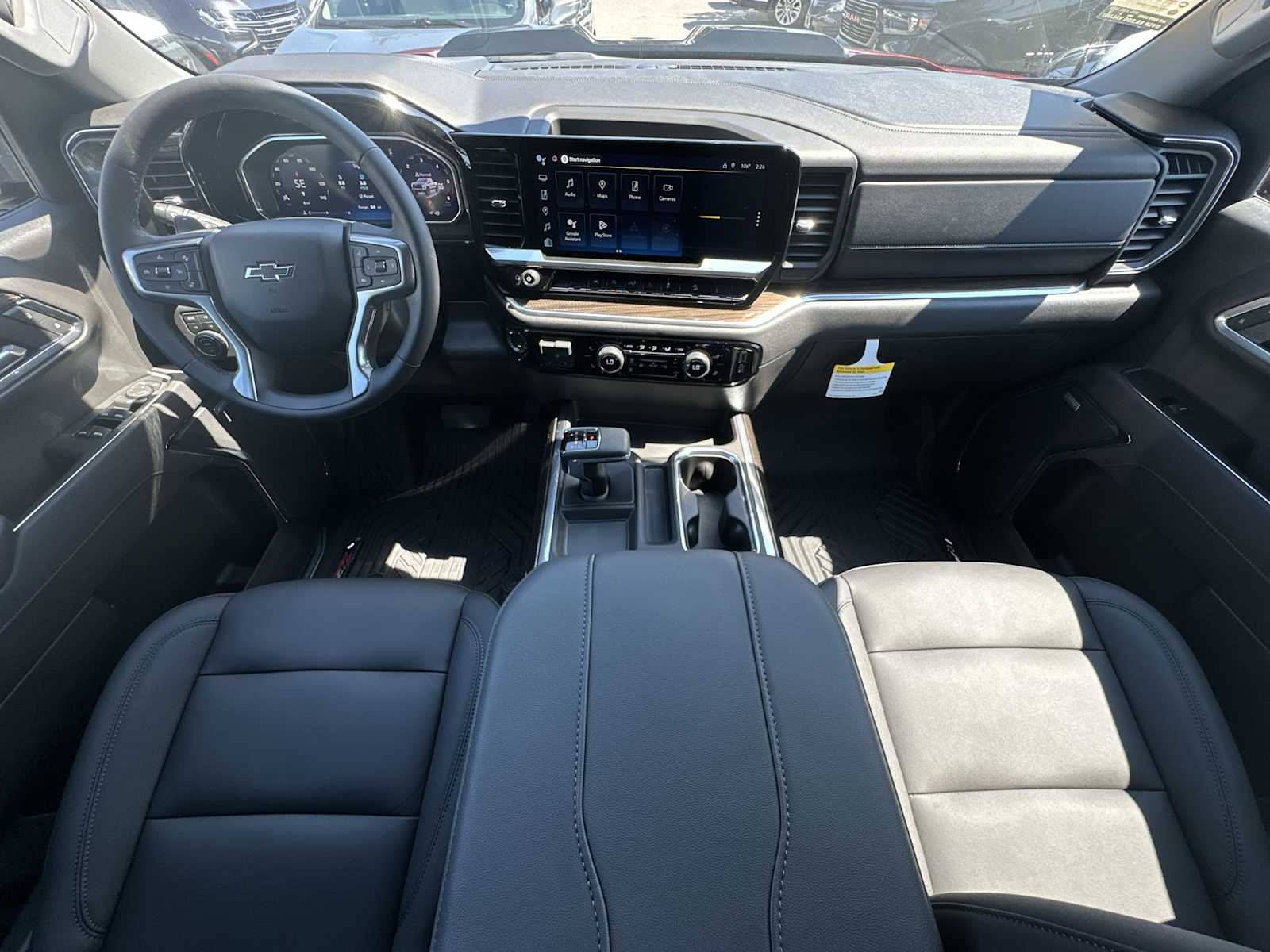 Thumbnail: 2026 Chevrolet Silverado 1500 - 14