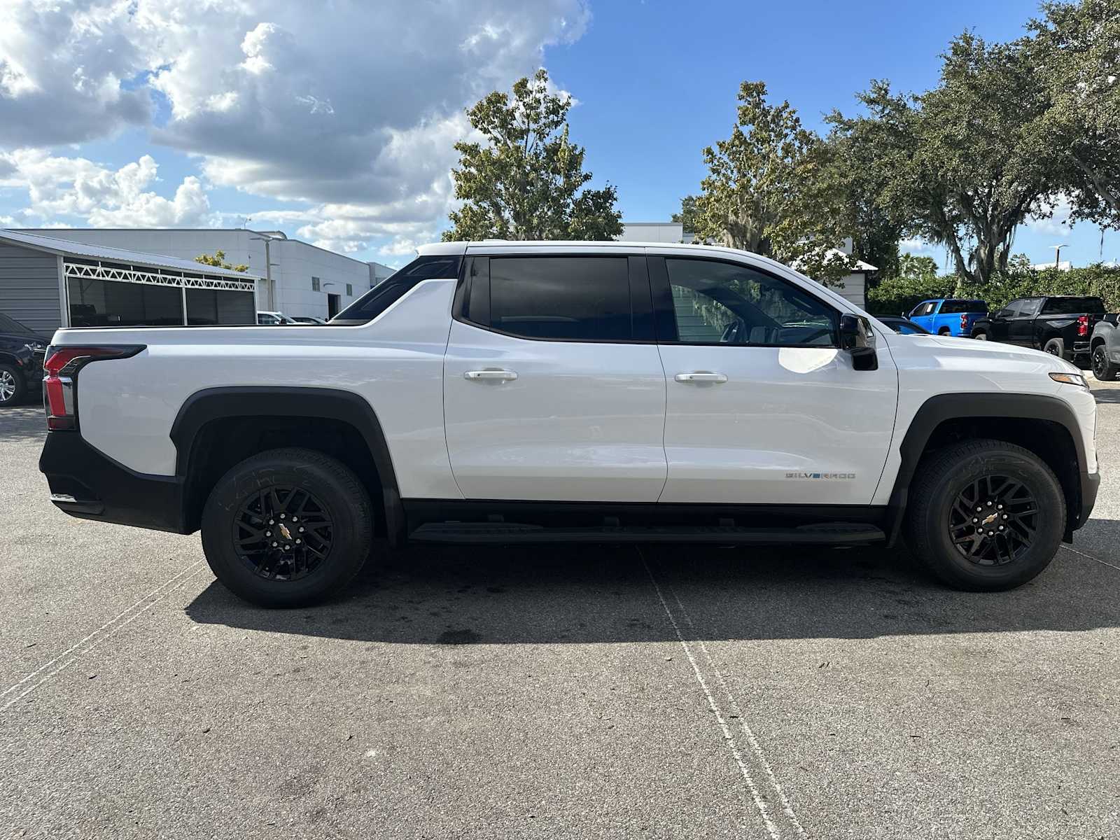 Thumbnail: 2026 Chevrolet Silverado EV - 7