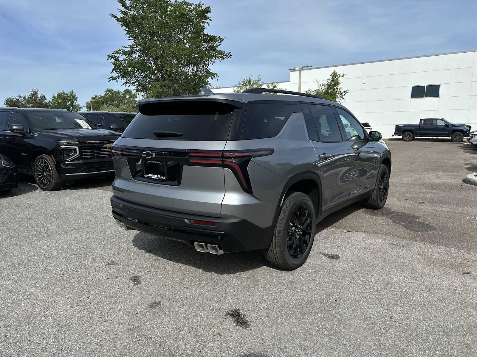 Thumbnail: 2026 Chevrolet Traverse - 6