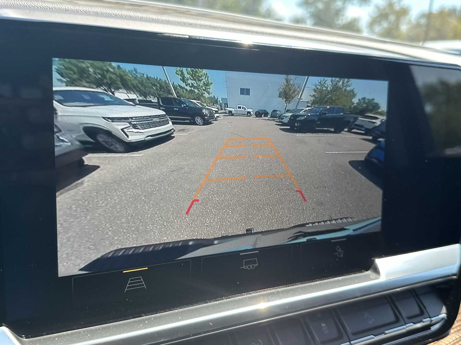 Thumbnail: 2026 Chevrolet Silverado 1500 - 22