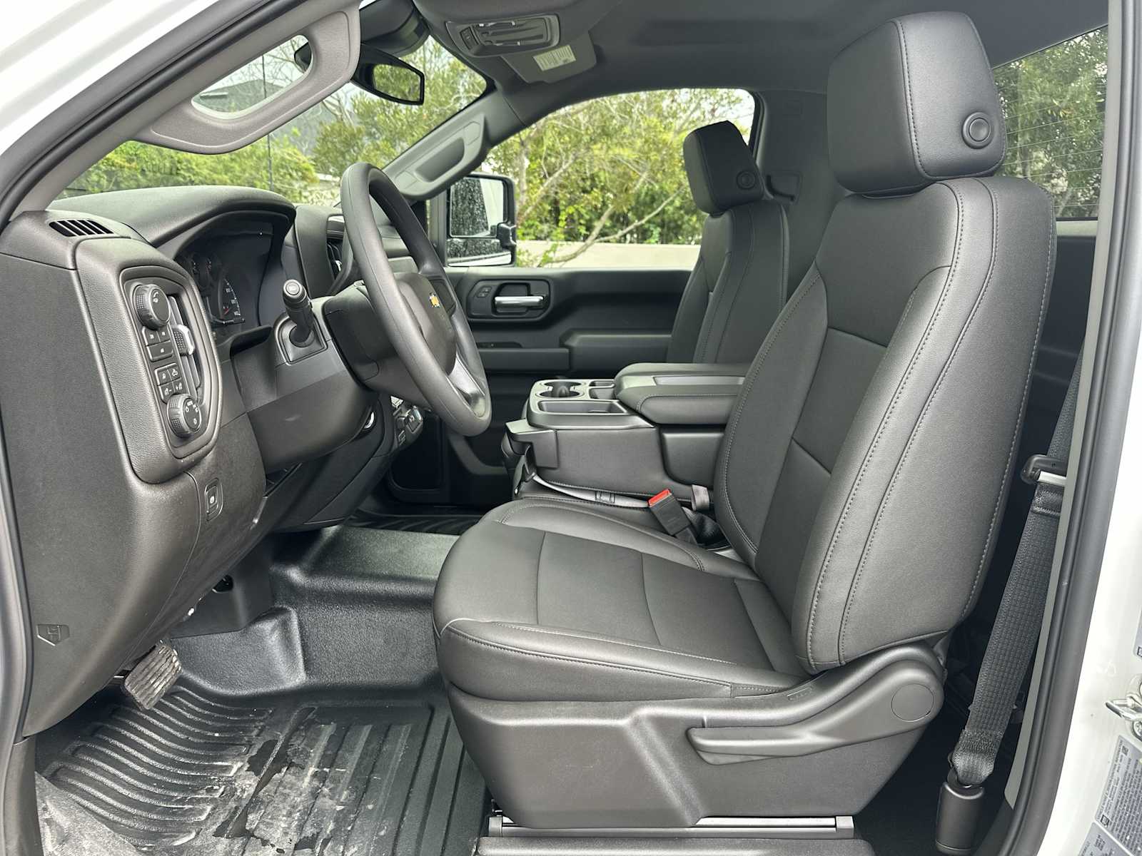 Thumbnail: 2026 Chevrolet Silverado 2500 - 15