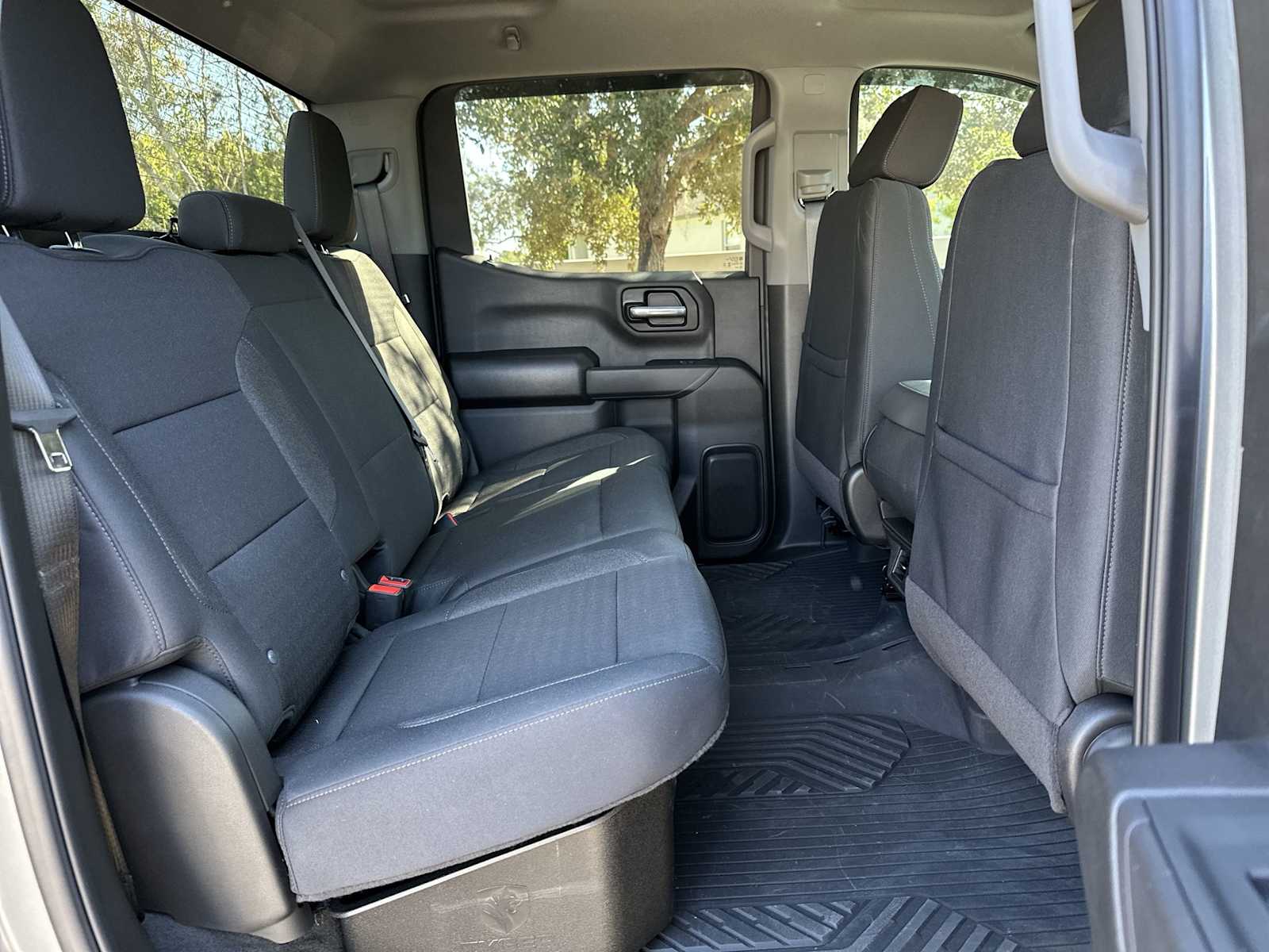 Thumbnail: 2024 Chevrolet Silverado 1500 - 32