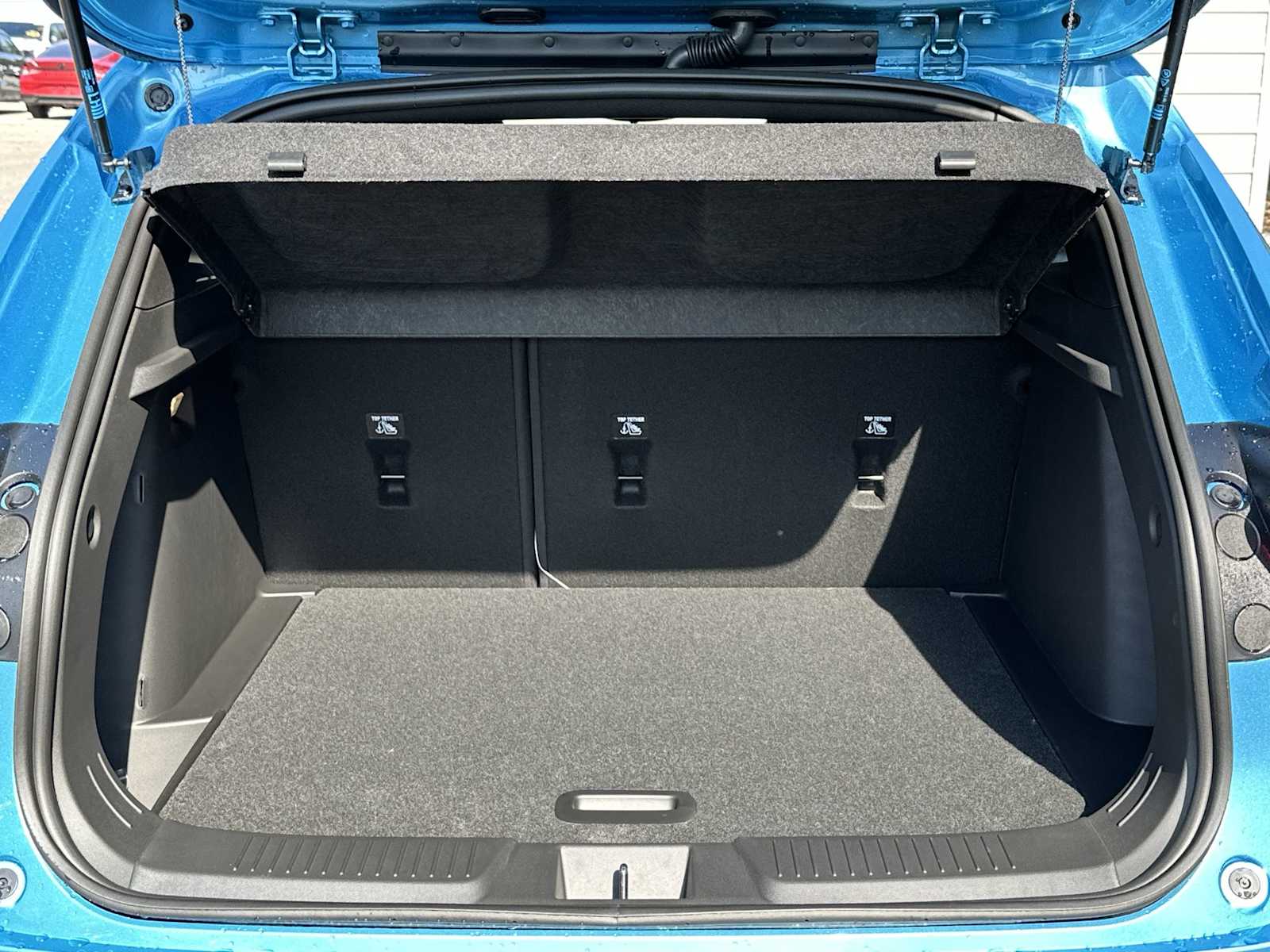 Thumbnail: 2026 Chevrolet Trax - 25