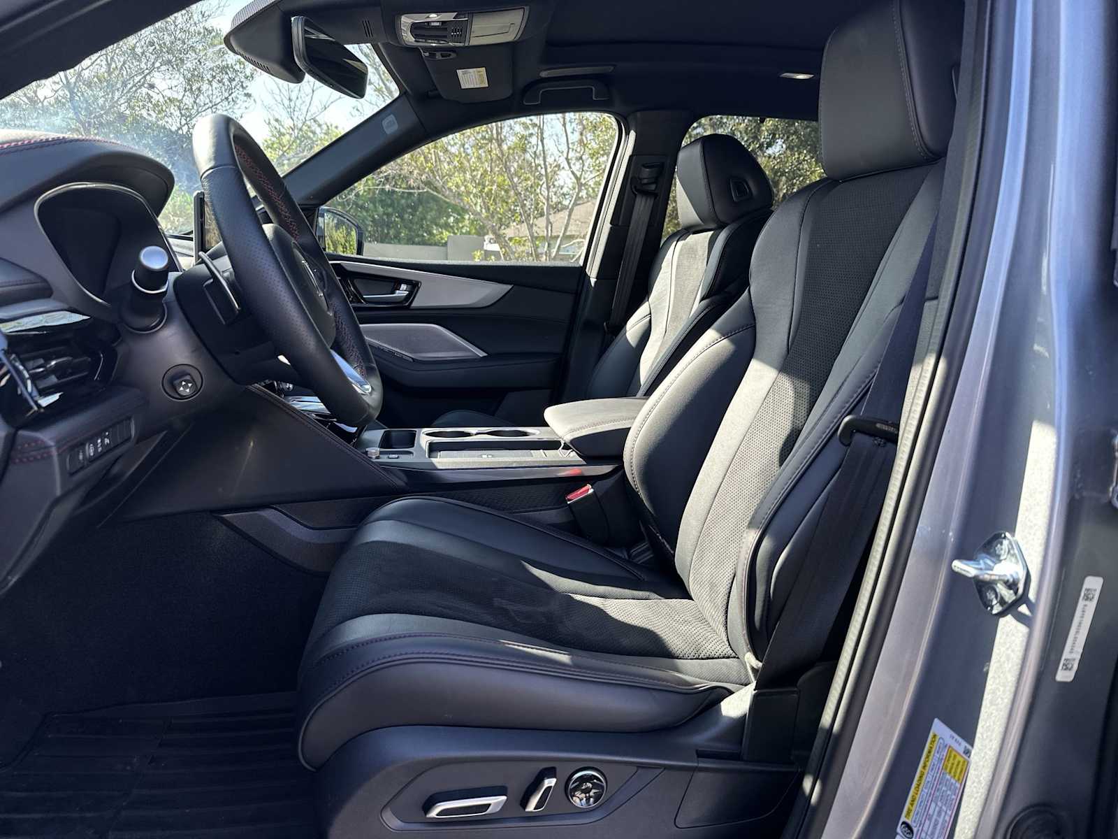 Thumbnail: 2025 Acura MDX - 2