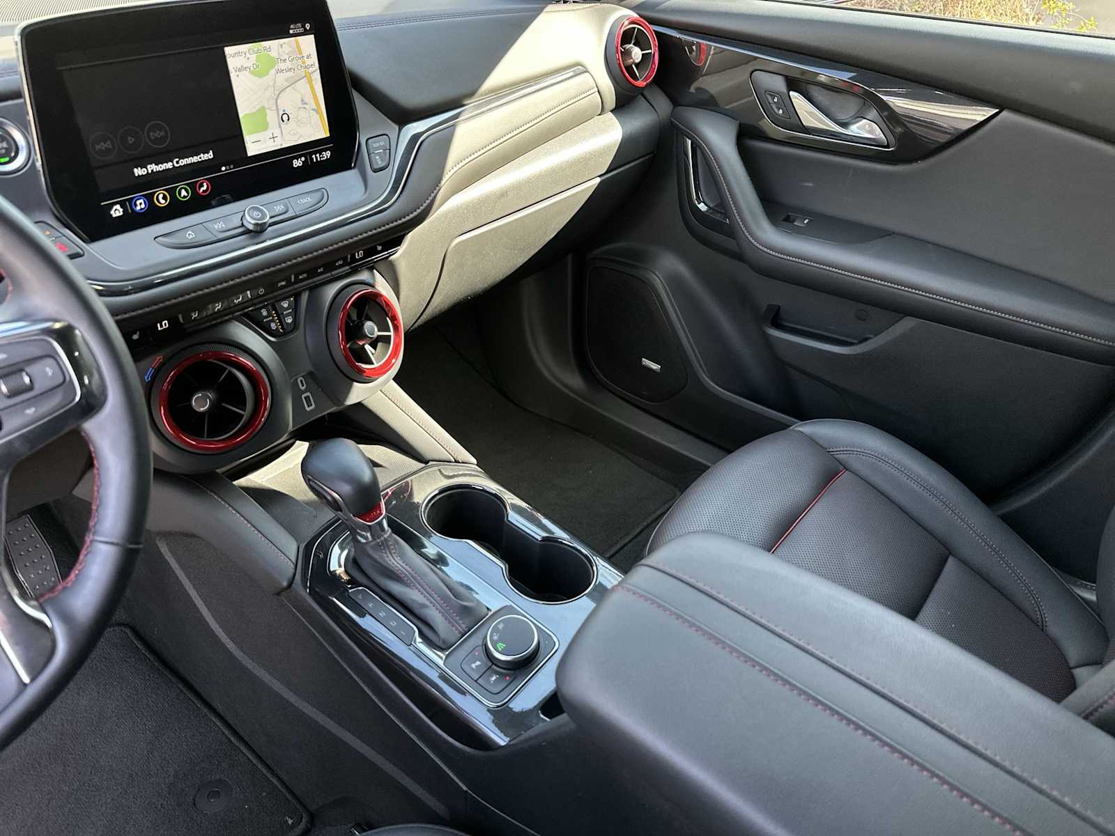 Thumbnail: 2025 Chevrolet Blazer - 21