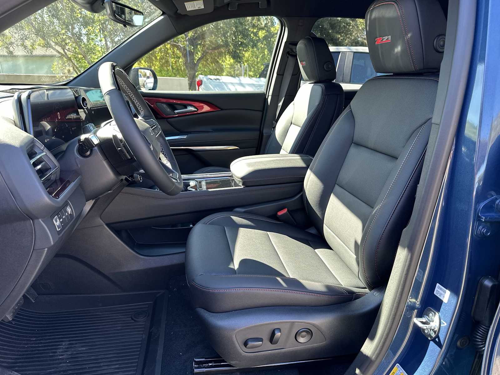 Thumbnail: 2026 Chevrolet Traverse - 2