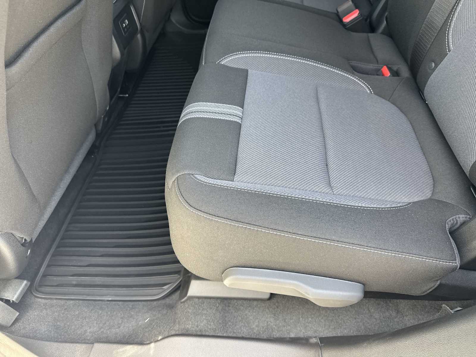 Thumbnail: 2025 Chevrolet Blazer - 23