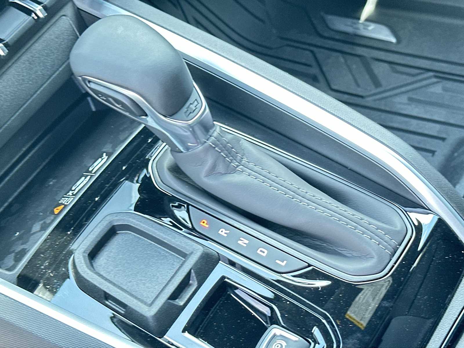Thumbnail: 2026 Chevrolet Colorado - 23
