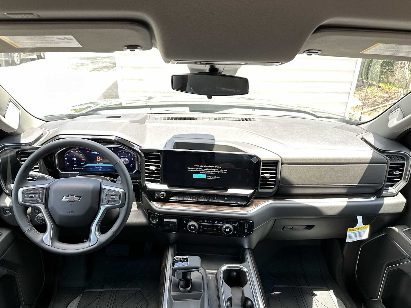 Thumbnail: 2026 Chevrolet Silverado 1500 - 14