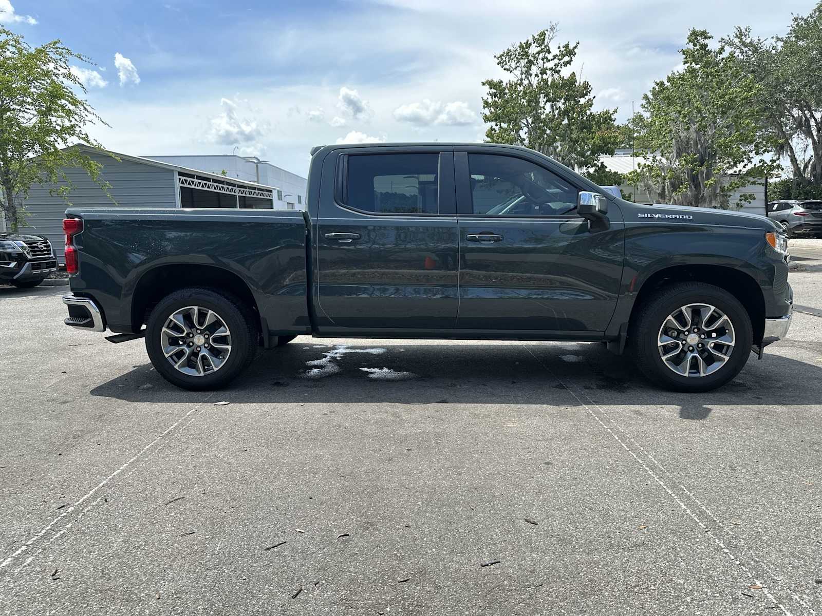 Thumbnail: 2026 Chevrolet Silverado 1500 - 7