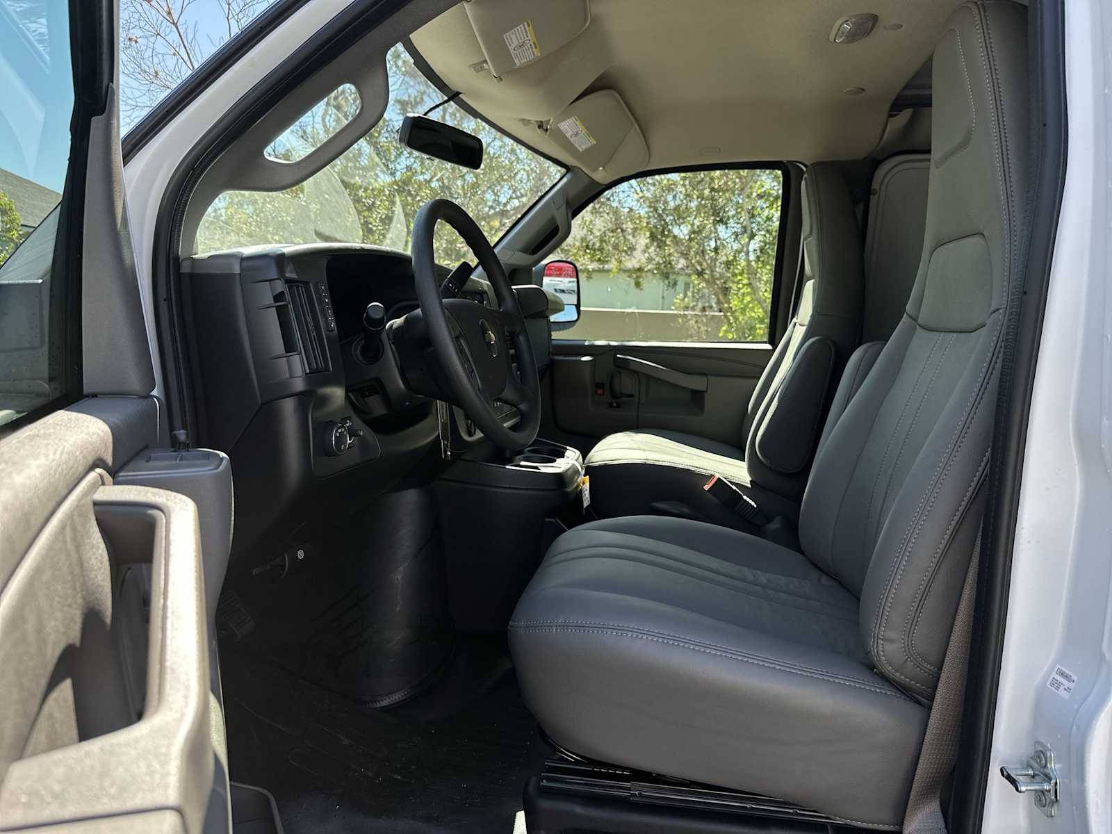 Thumbnail: 2025 Chevrolet Express - 16