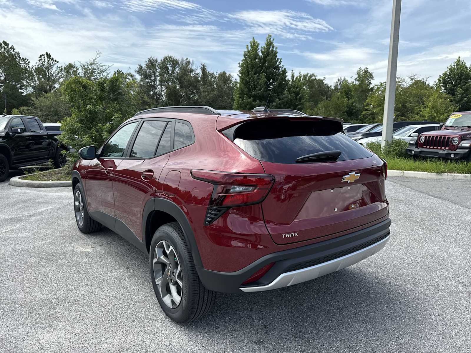 Thumbnail: 2025 Chevrolet Trax - 4