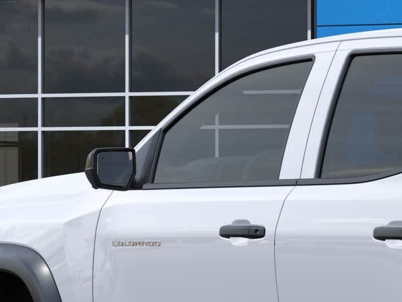 Thumbnail: 2026 Chevrolet Colorado - 12
