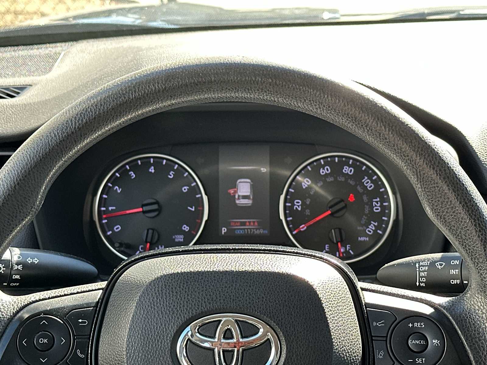 Thumbnail: 2019 Toyota RAV4 - 20