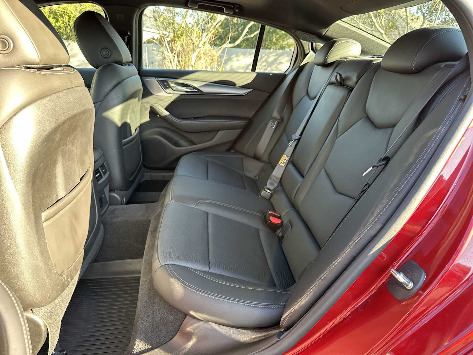 Thumbnail: 2023 Cadillac CT5 - 18