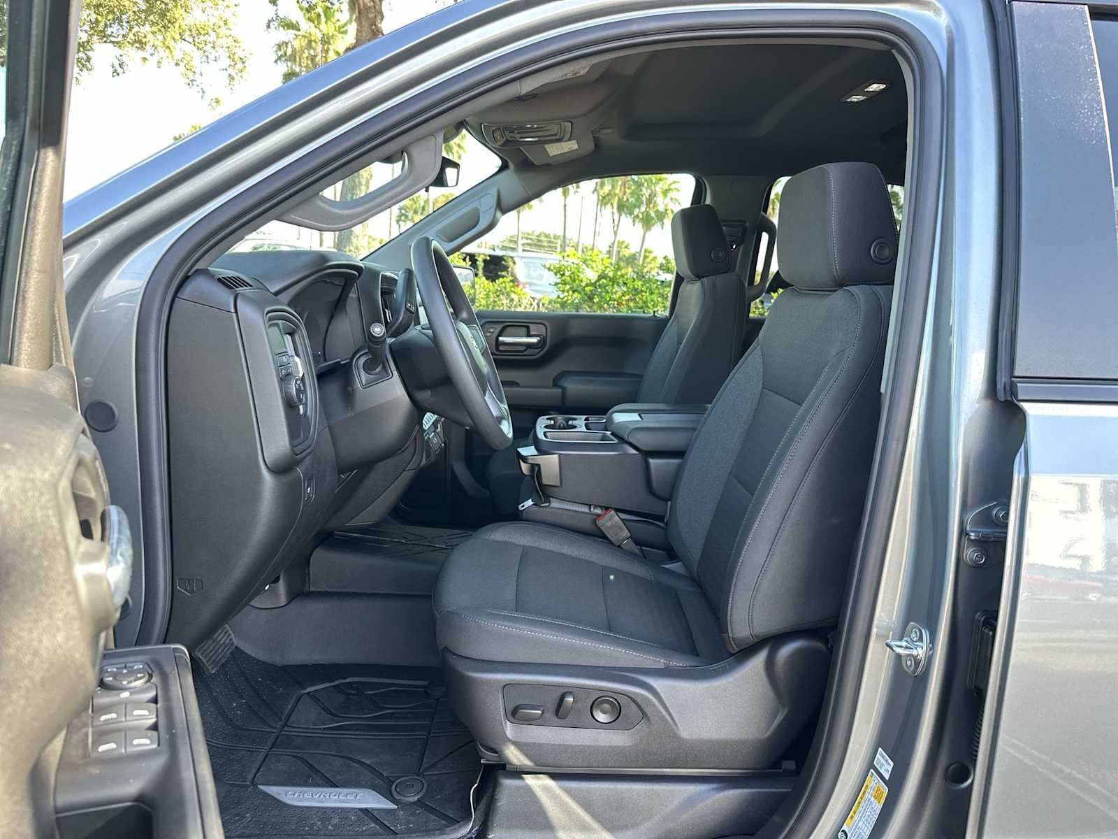 Thumbnail: 2026 Chevrolet Silverado 1500 - 2