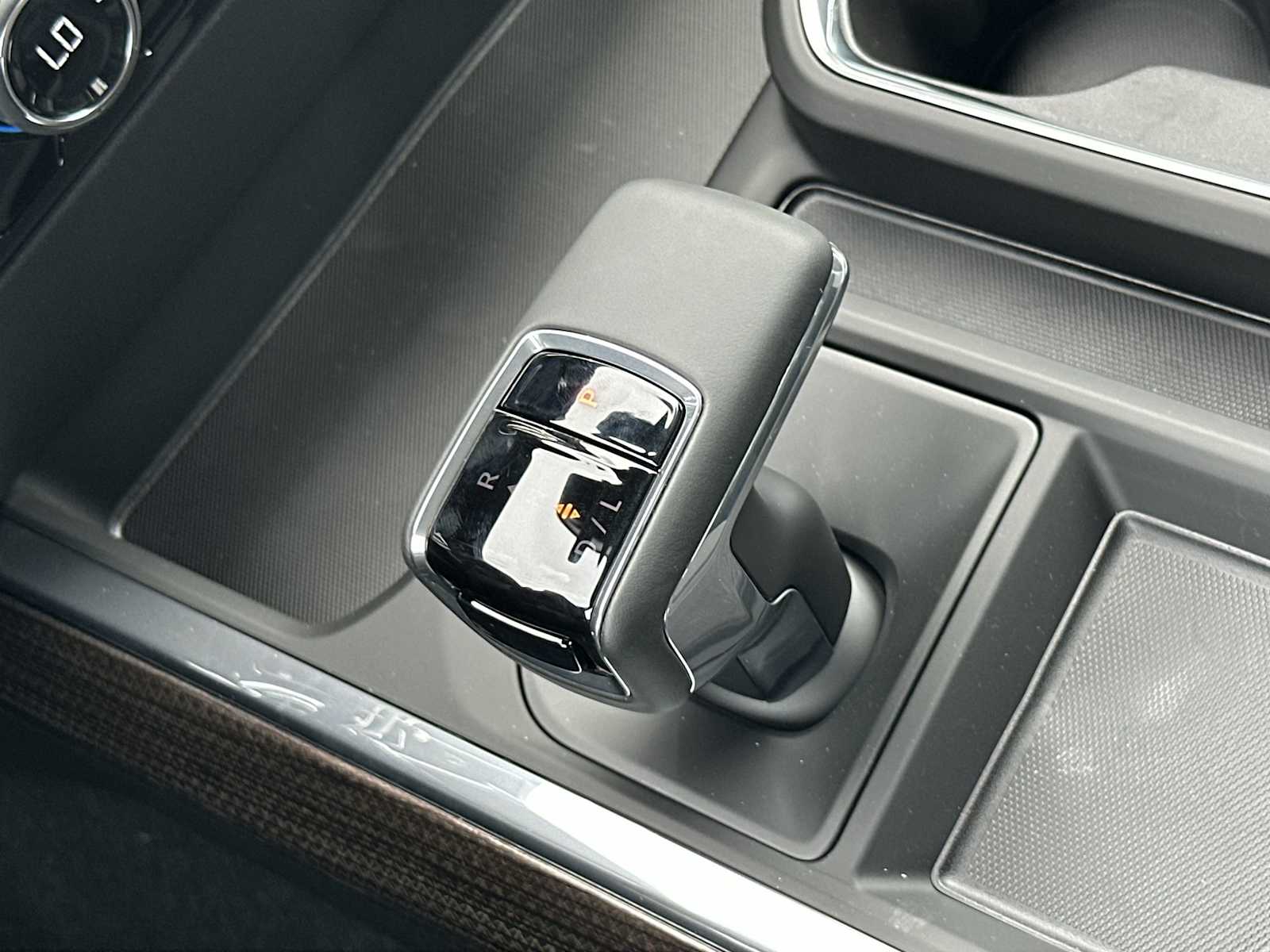 Thumbnail: 2026 Chevrolet Silverado 1500 - 23